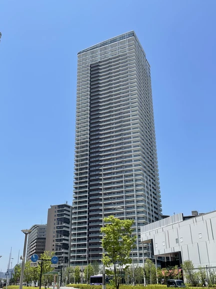 Harumi Flag Building